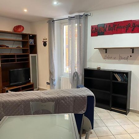 Casa Celeste, Bilocale Nel Pieno Centro Di אלסיו מראה חיצוני תמונה